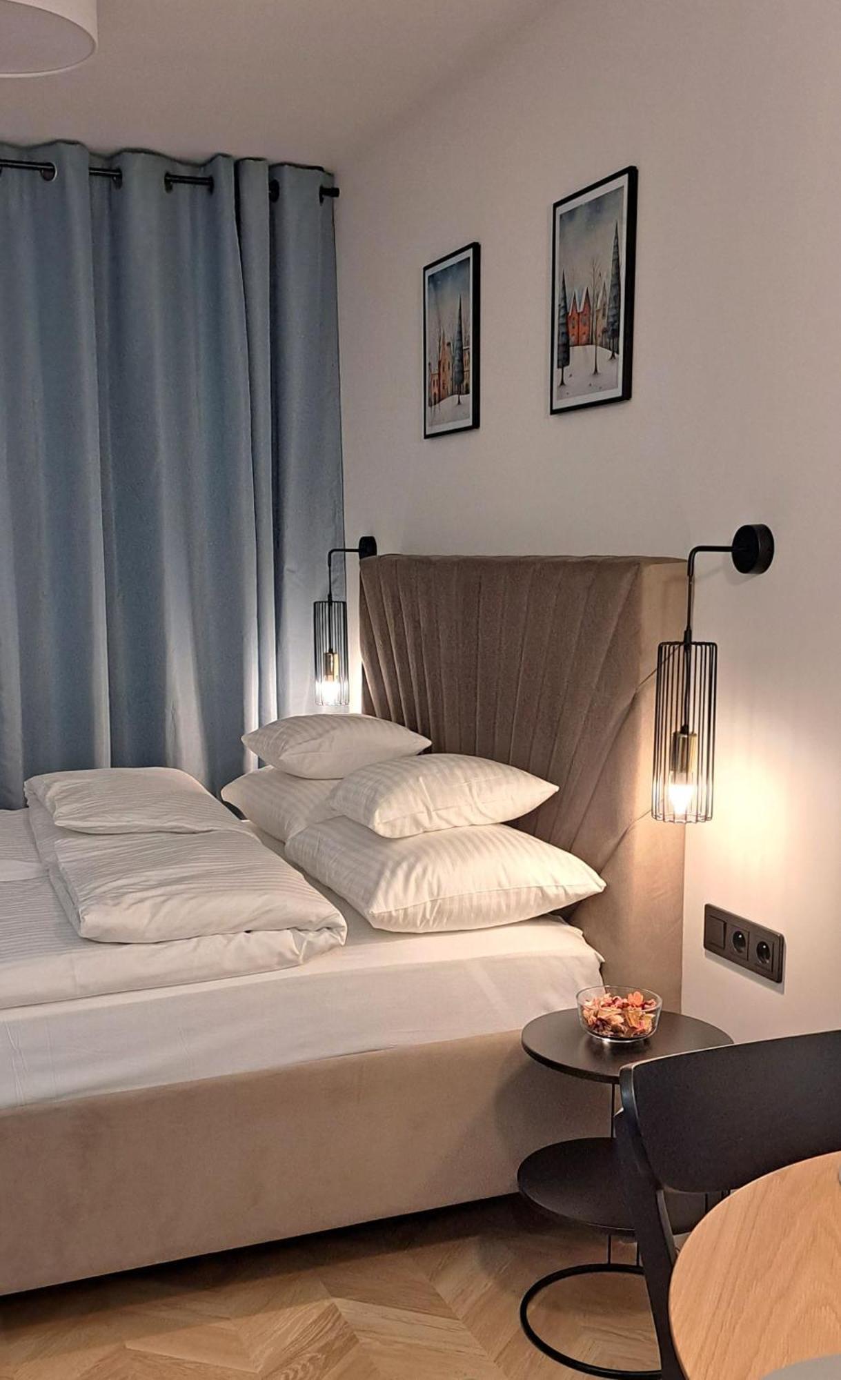 Falcon Apartment Center 4 Metro Swietokrzyska Warszawa Eksteriør bilde