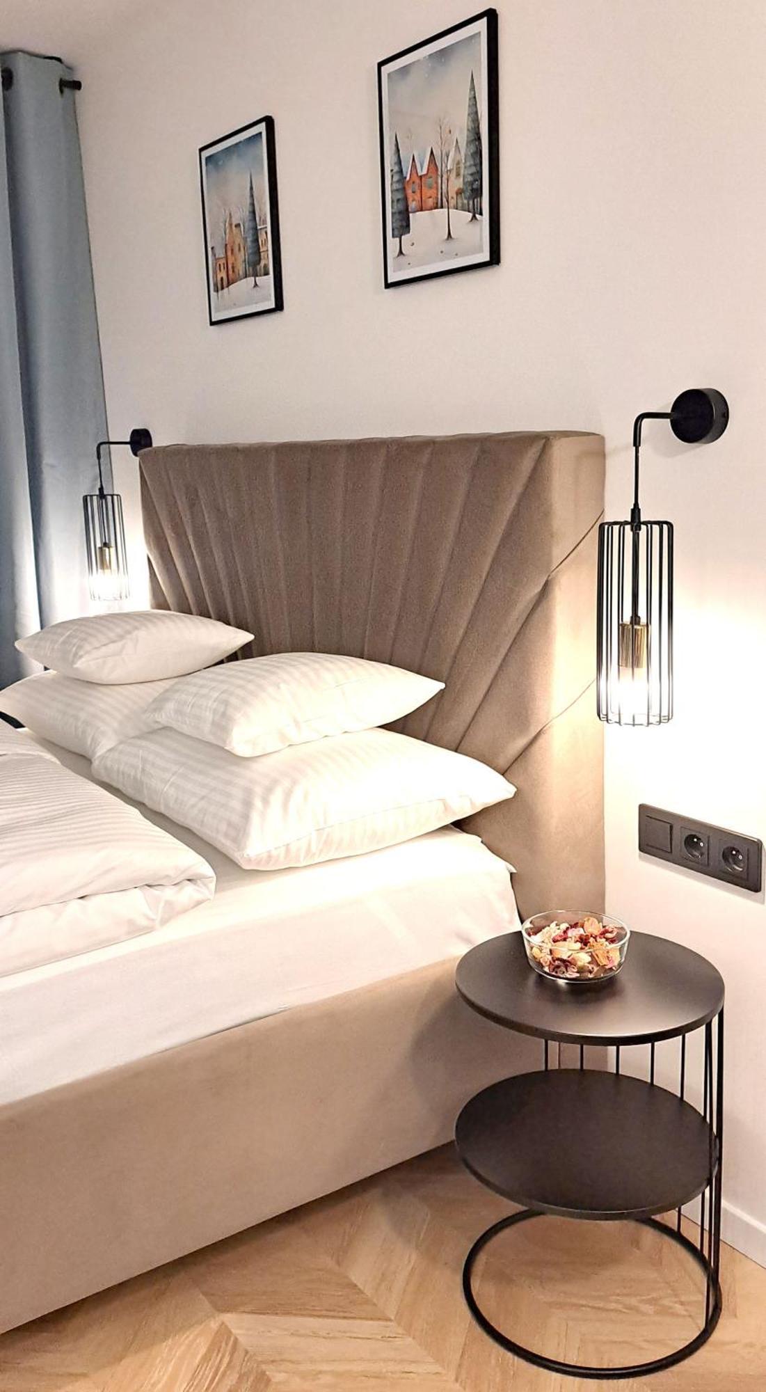 Falcon Apartment Center 4 Metro Swietokrzyska Warszawa Eksteriør bilde