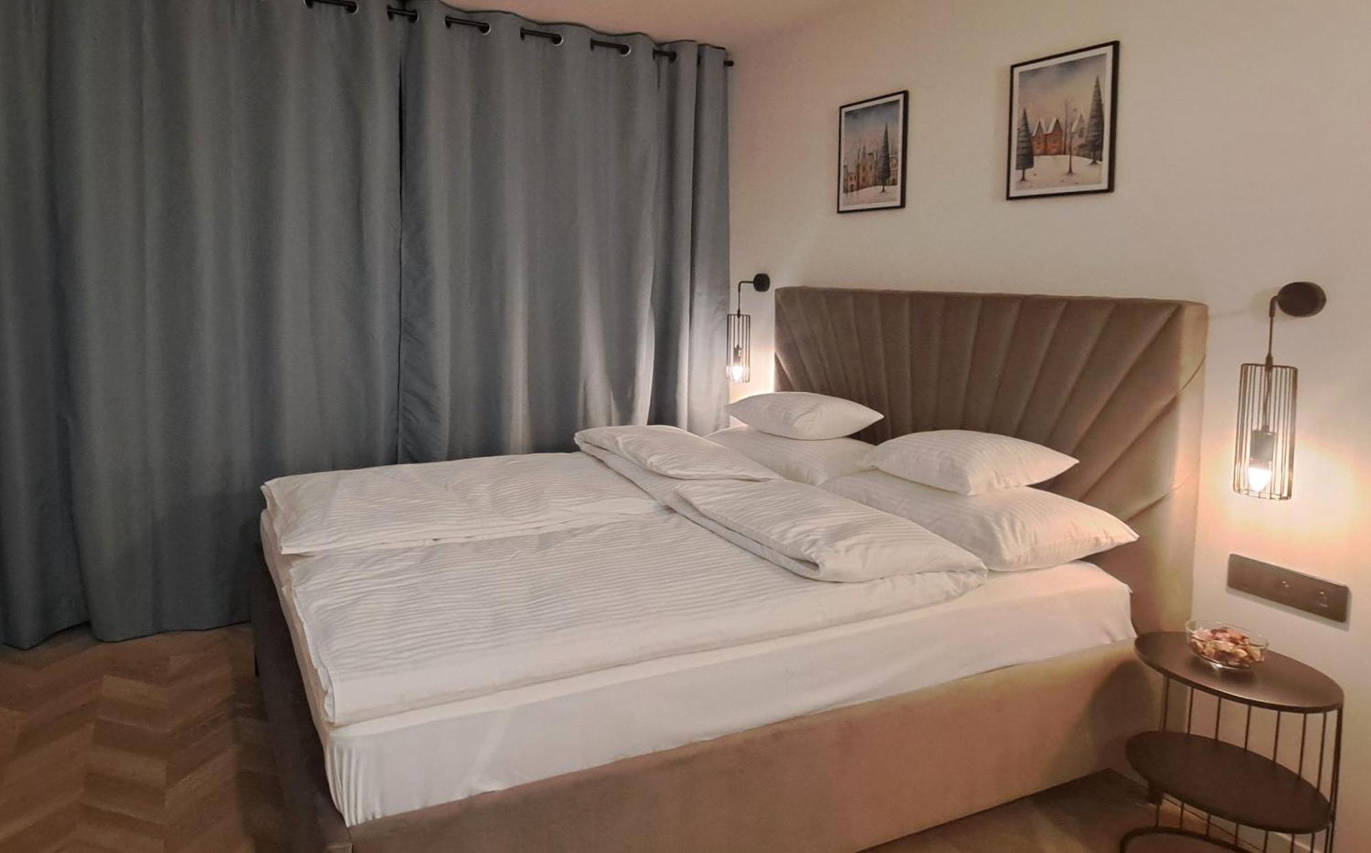 Falcon Apartment Center 4 Metro Swietokrzyska Warszawa Eksteriør bilde